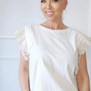 Camiseta con Volante Beige