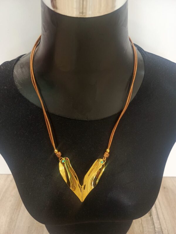 Collar con Cuero Marrón - Imagen 2